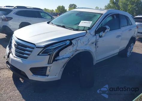 2017 Cadillac Xt5 Premium Luxury z USA, uszkodzony, nr VIN 1GYKNERS0HZ148906